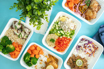 ready to eat meals in to go containers