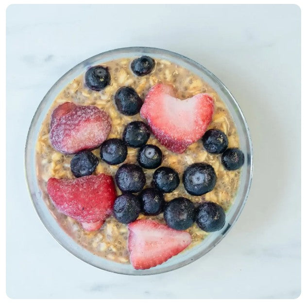 Wild Berry Vanilla Overnight Oats